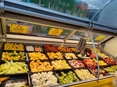 自助取餐区-老炳·七丛松甘草水果