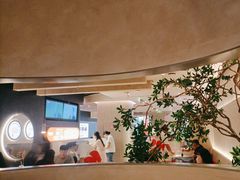 -左庭右院鲜牛肉火锅(金山万达店)