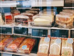 面包甜点陈列柜-COSTA COFFEE(丰联广场店)