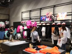 -NIKE品牌体验店(南京东路店)