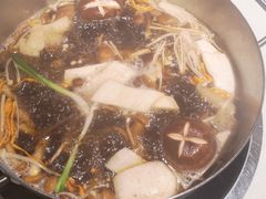 -八珍玉食鸡煲·打边炉(印象城店)