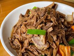-芦茨金富饭庄·25年老字号·专做稻草鸡