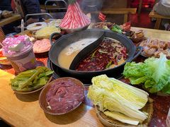 -赵美丽·重庆社区火锅·直营店(火车东站·中豪国际店)