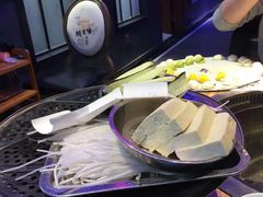 -山河屯铁锅炖(哈西站店)