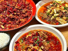 -川堂风·跷脚牛肉·乐山爆炒(宝山日月光店)