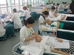 -首脑美容美发化妆美甲培训学校(长沙校区)