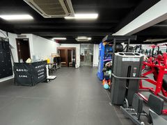 -坚果健身24小时工作室(定西路店)
