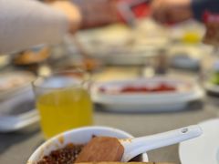 -海底捞火锅(新松江路店)