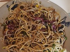 -老鼎万春卤菜(五代传承创始老店)