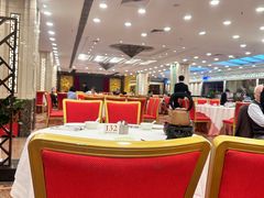 -凤凰楼酒家·粤宴点心(华强北店)