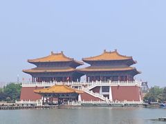 -开封府