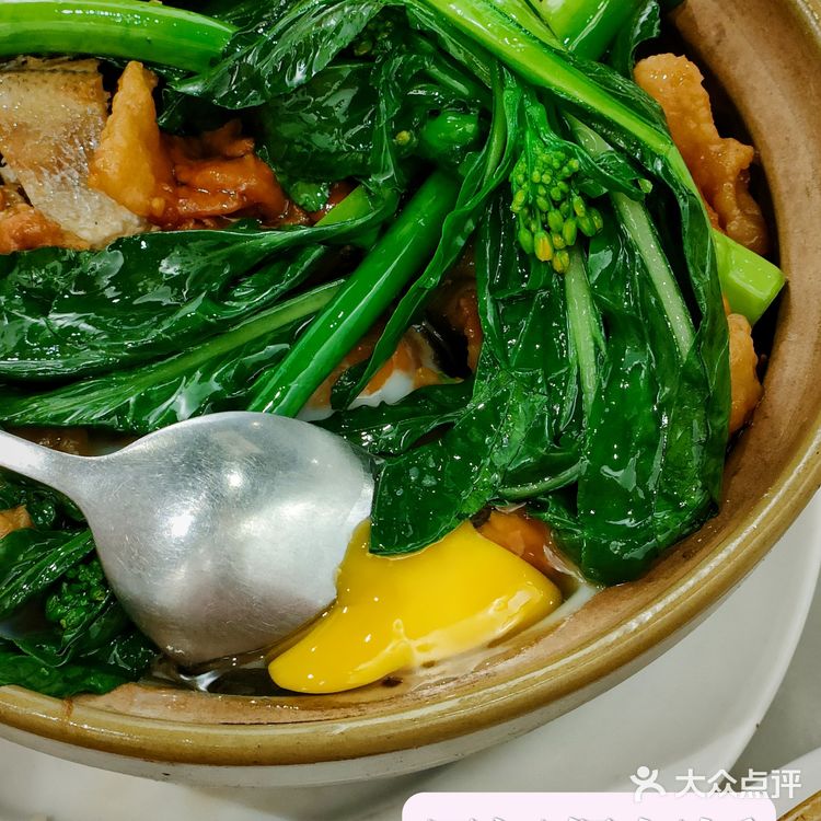 北京路传统广式美食民记煲仔饭分享