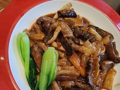 -赶海部落海鲜城(海阳路店)