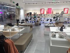 -hotwind热风(中贸广场店)