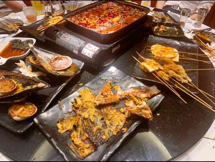 熊记海鲜烧烤(民丰路店)-"我们家基本每周都会来光顾一到两次,他家生.