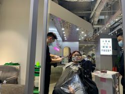 点击看大图 -银星女王公园发型艺术沙龙