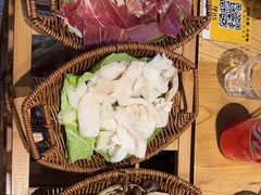 -阿婆情腊排骨火锅(古城旗舰店)