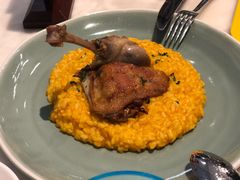 -港丽餐厅(高德置地店)