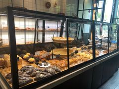 面包甜点陈列柜-81bakery(关山路店)
