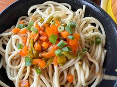 热干面-莲餐厅·湖北菜·潜江小龙虾店(愚园路店)