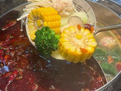 -来龍儿鲜切牛肉自助老火锅