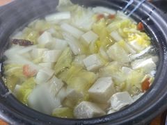 砂锅白菜豆腐粉丝-京容合·老北京烧饼夹肉(珠江八区店)