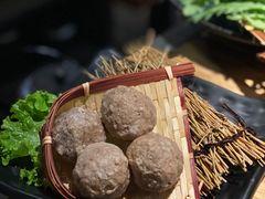 -湊湊火锅·茶憩(杭州湖滨银泰in77店)