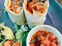 传统墨西哥卷-Famous肥猫墨西哥音乐餐吧(五棵松华熙LIVE店)