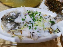 -百合海鲜酒楼(白云东平店)