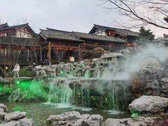 -茅山东方盐湖城景区