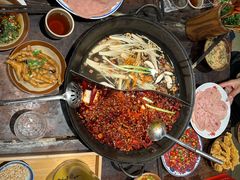 -周小明火锅(黑金冠社区店)