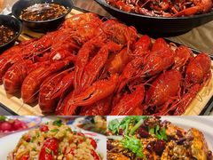 -肥肥虾庄·金牌油焖大虾(汉街SKP店)