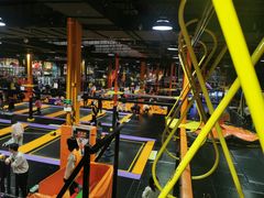 -Tenker Club弹刻极限主题公园 · 蹦床 · 团建 · 生日派对(大关店)