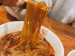 -万记麻辣烫国展总店