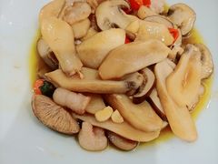 清炖松茸-渝信川菜(西单店)