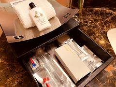 -青岛海尔洲际酒店