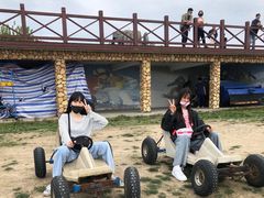 -浙东第一尖雪山欢乐谷