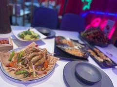 -钳小柒·小龙虾蓝龙王烧烤夜宵(长寿路店)
