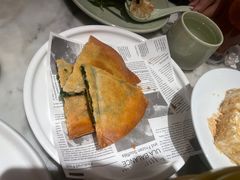 -蝴蝶里·粤菜·点心(滨江龙湖店)