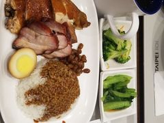 -了凡油鸡饭·面(台北101店)