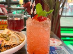 -Famous肥猫墨西哥音乐餐吧(五棵松华熙LIVE店)