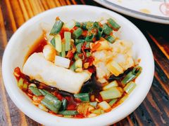 -周良天山牛杂城(天山路总店)