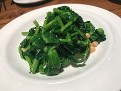 豆苗-阿里家·新疆烤肉酒場 by MIG