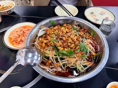 -周良天山牛杂城(天山路总店)
