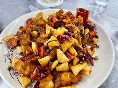 香辣掌中宝-小民大排档(光谷店)