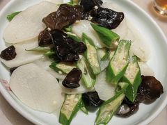 -小吊梨汤·北京菜·烤鸭(华润万象城店)