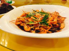 -山明水秀大饭店