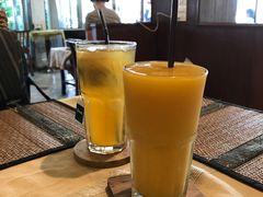 -Cafe de Thaan Aoan