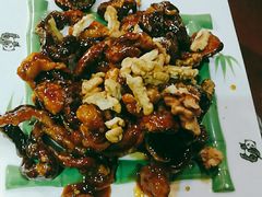 桃仁爆龙鳝-圆满素食林饭店非遗素食(河西店)