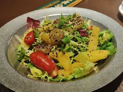 -曼听小寨海鲜烧烤·大连辣炒大王(盖州街店)